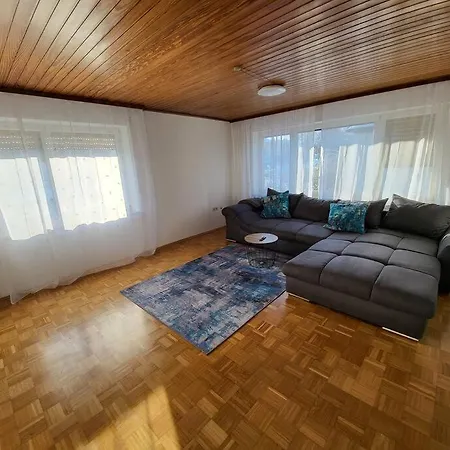 Zentrale, Helle Ferienwohnung Crailsheim Eksteriør billede